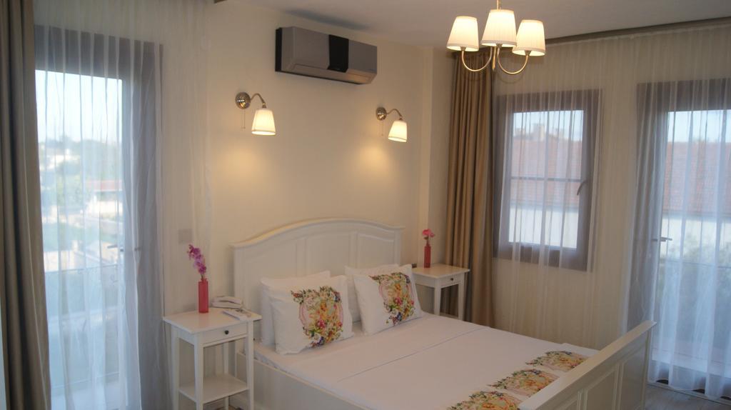 Ender Hotel (Adults Only) Ayvalik Exterior photo